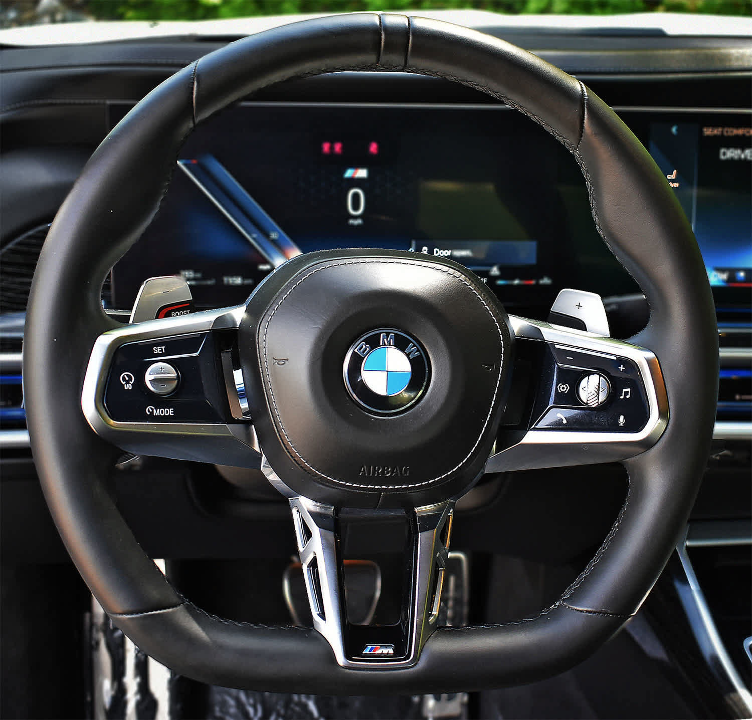 Used 2024 BMW 760i xDrive AWD/4WD image 20