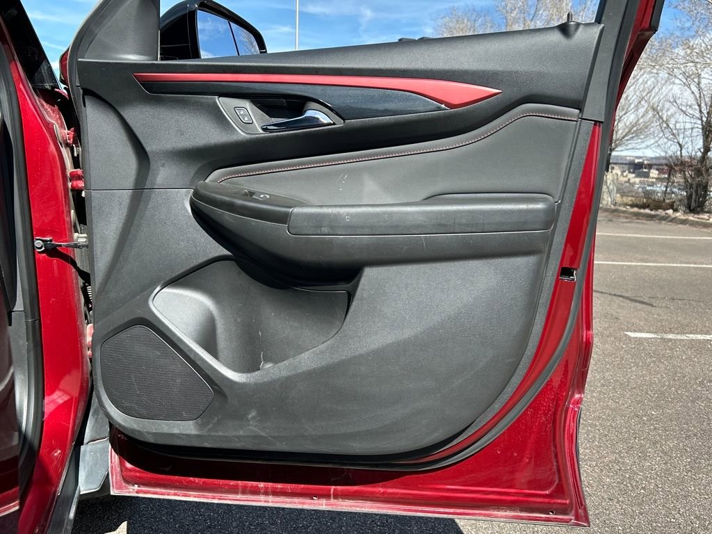 Used 2024 Chevrolet TrailBlazer RS w/ Driver Confidence Package image 24