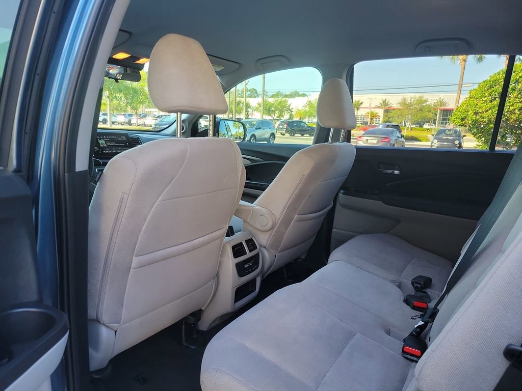 Certified 2021 Honda Pilot EX image 12