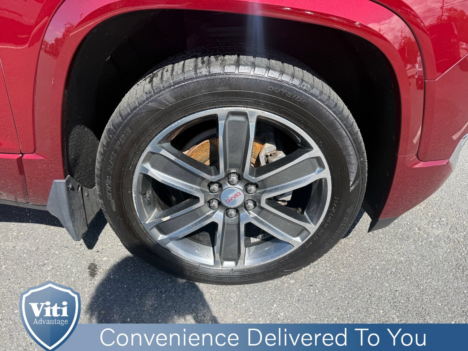 Used 2017 GMC Acadia Denali w/ Technology Package AWD/4WD image 15