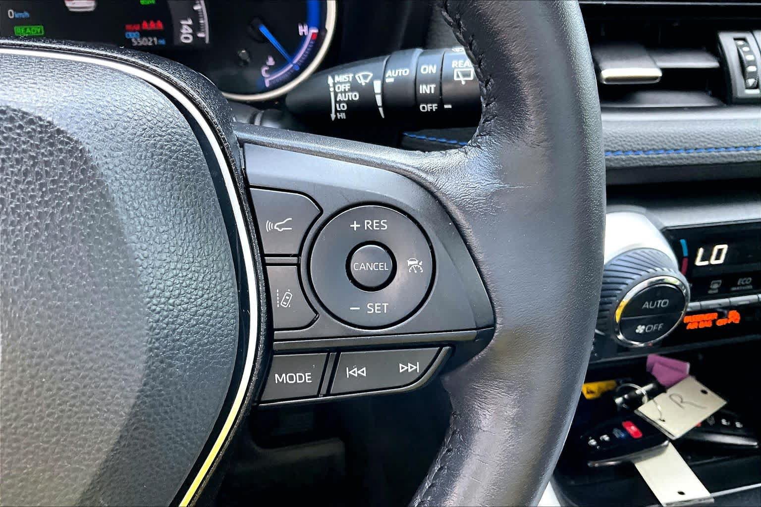 Certified 2022 Toyota RAV4 XSE AWD/4WD image 24