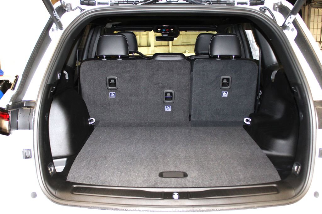 New 2025 Jeep Grand Cherokee Altitude image 33