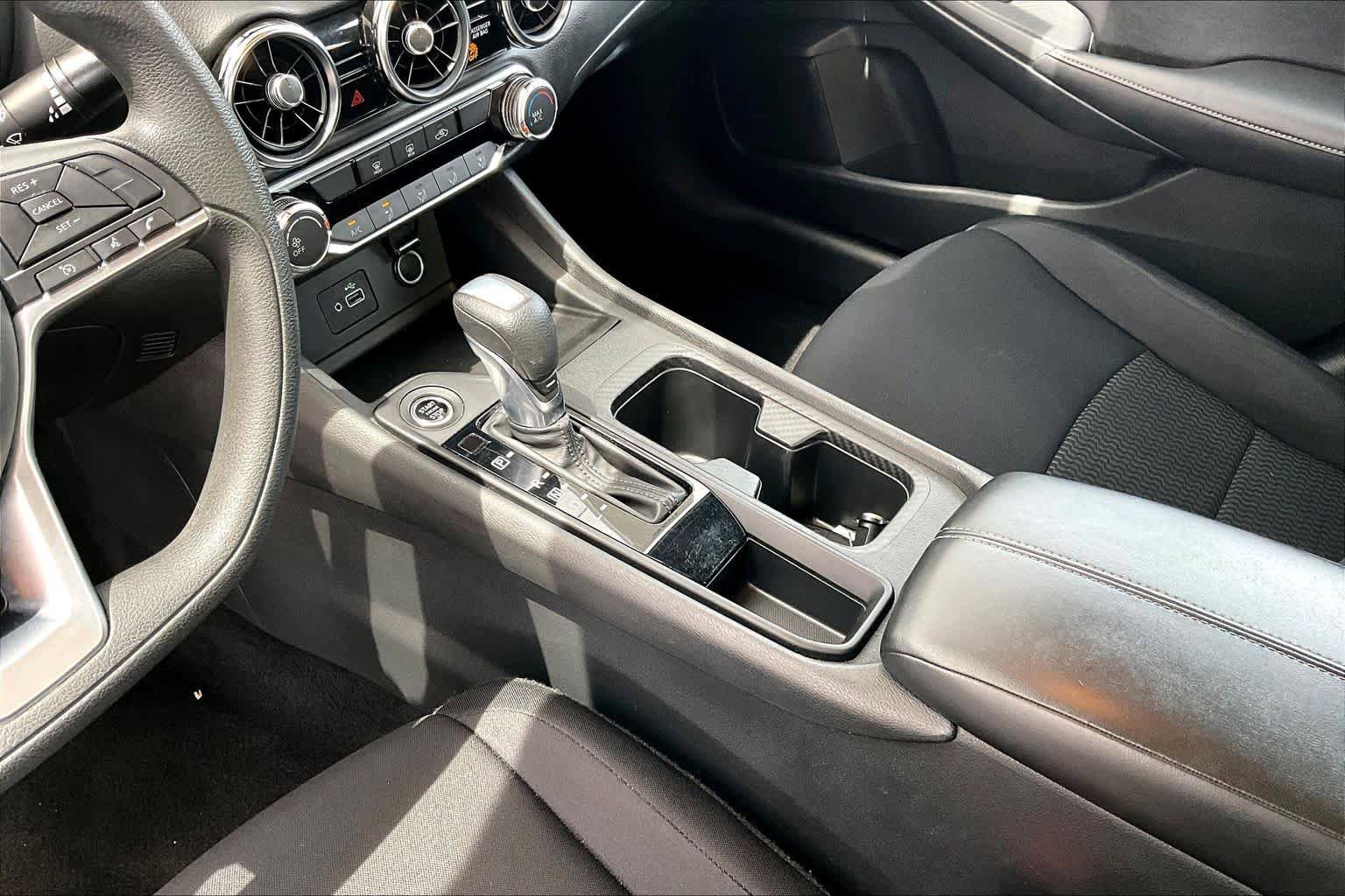 Certified 2021 Nissan Sentra S FWD image 16