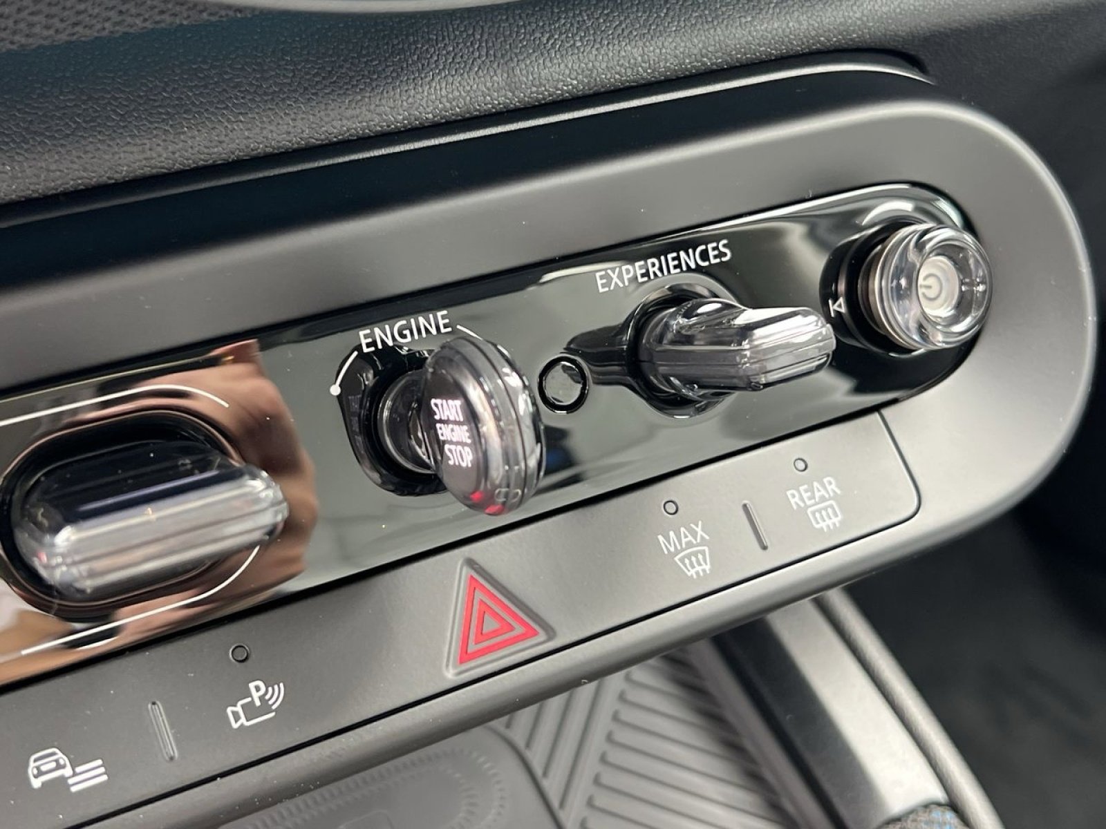 Certified 2025 MINI Cooper Countryman S image 31