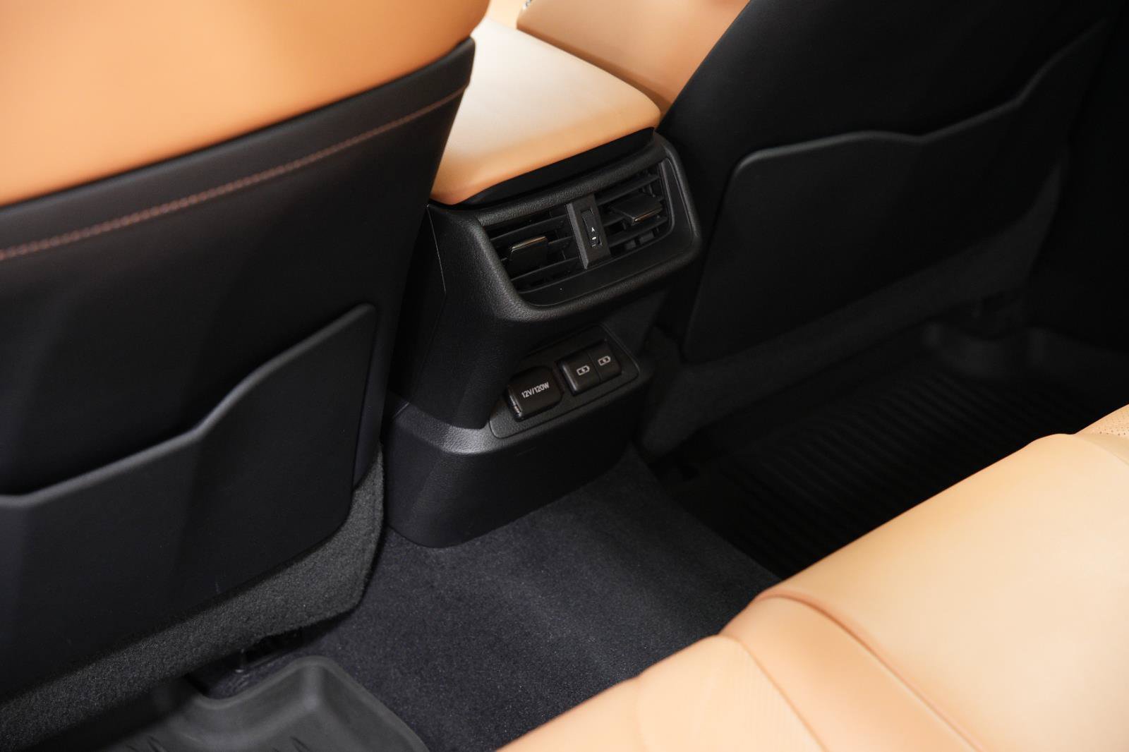Used 2022 Lexus ES 350 Ultra Luxury w/ Accessory Package 2 FWD image 32