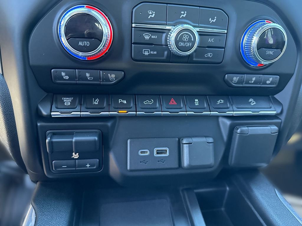 Certified 2020 GMC Sierra 2500 Denali w/ Denali Ultimate Package image 12