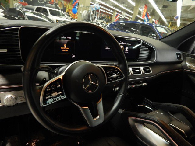 Used 2023 Mercedes-Benz GLE 450 GLE 450 AWD w/ AMG Line Exterior image 17