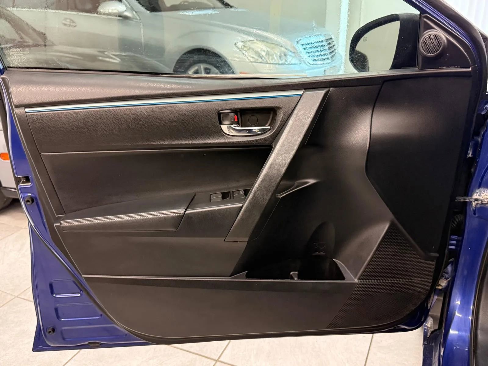Used 2016 Toyota Corolla S FWD image 19