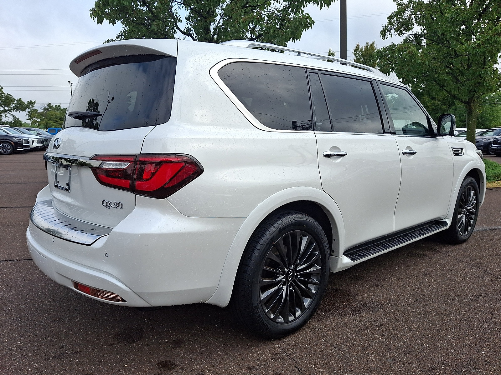 Certified 2024 INFINITI QX80 Premium Select w/ Cargo Package AWD/4WD image 6