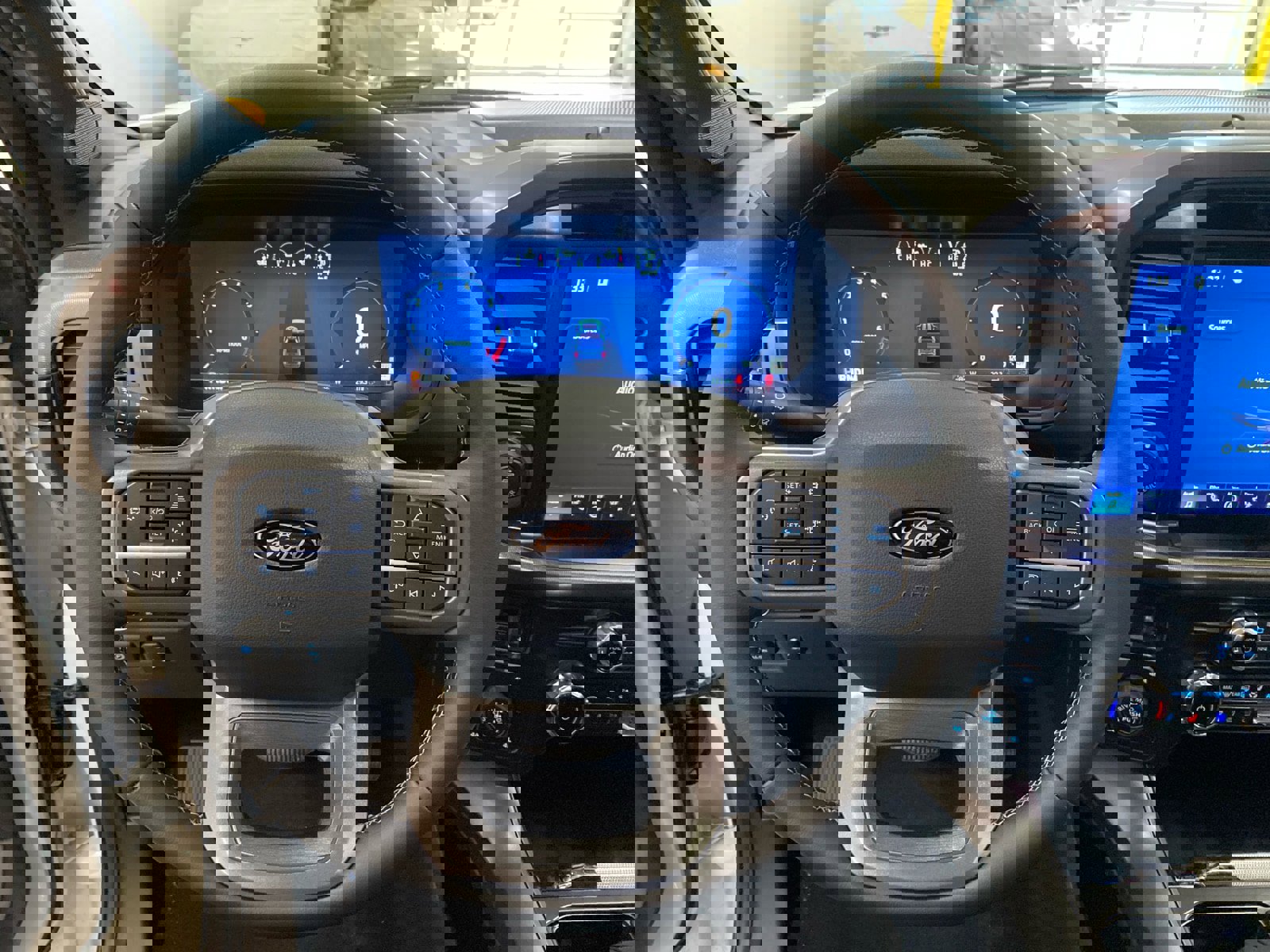 New 2026 Ford F150 Lariat w/ Equipment Group 501A Mid image 48