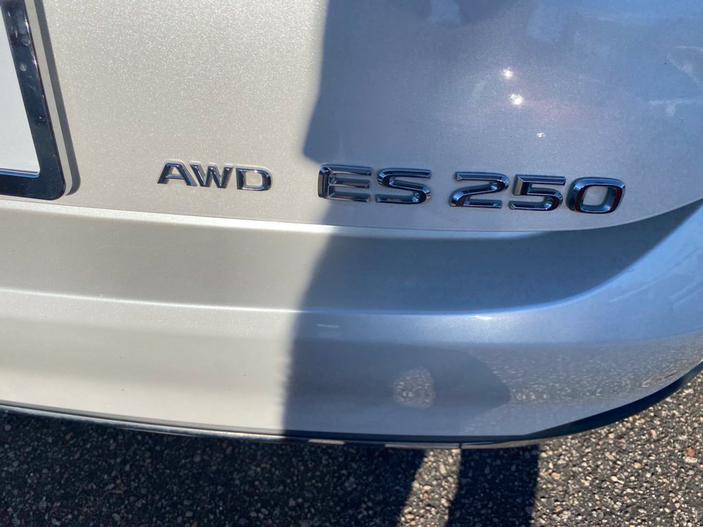 Used 2021 Lexus ES 250 w/ Premium Package AWD/4WD image 14
