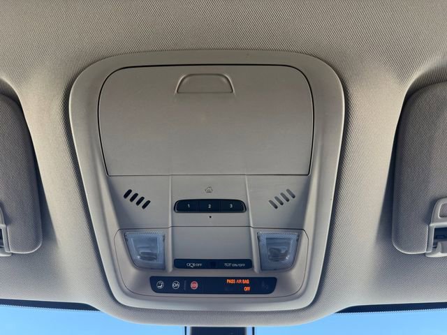 Used 2018 Buick Enclave Essence FWD image 7