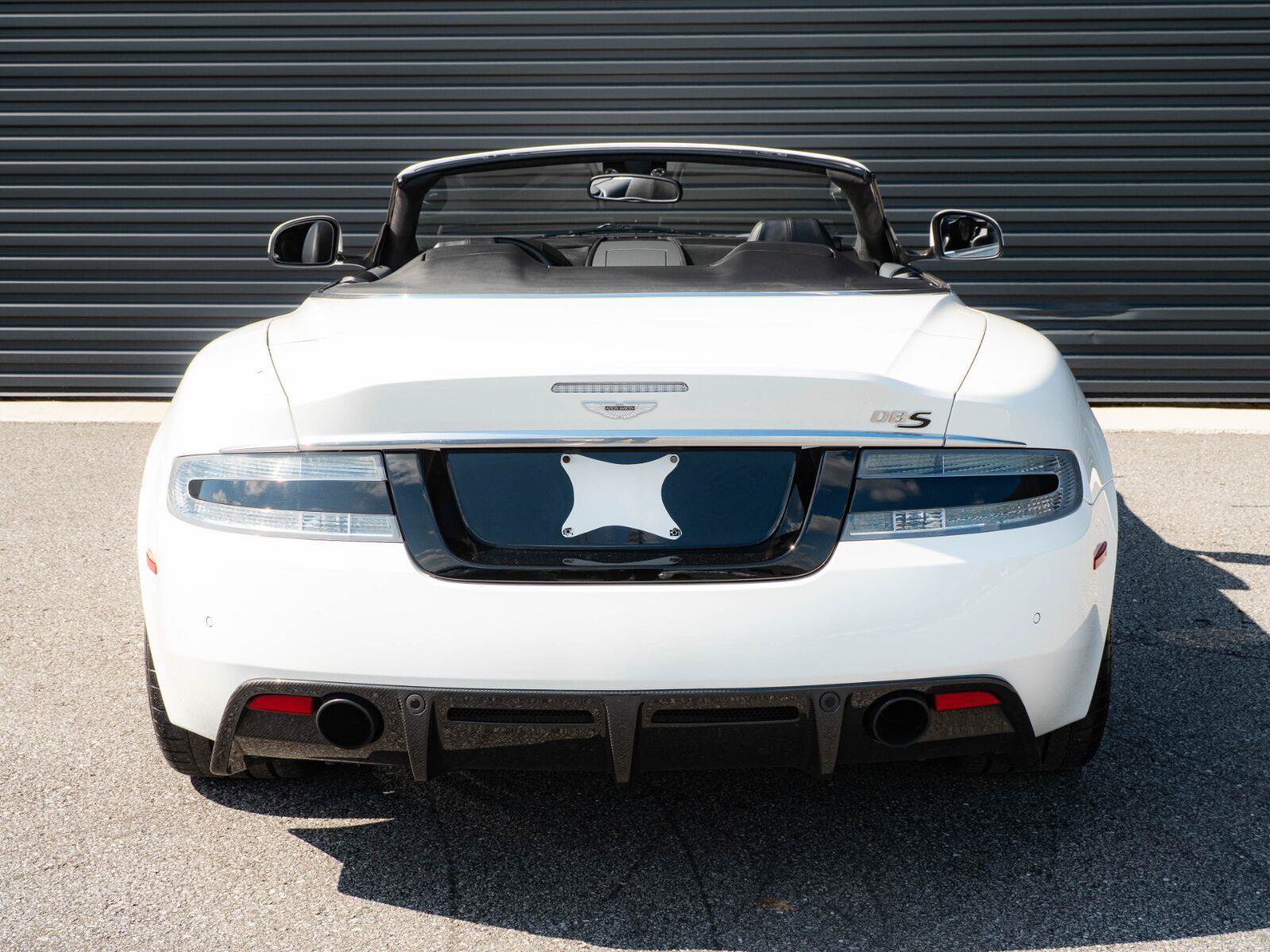 Used 2011 Aston Martin DBS Volante RWD image 23