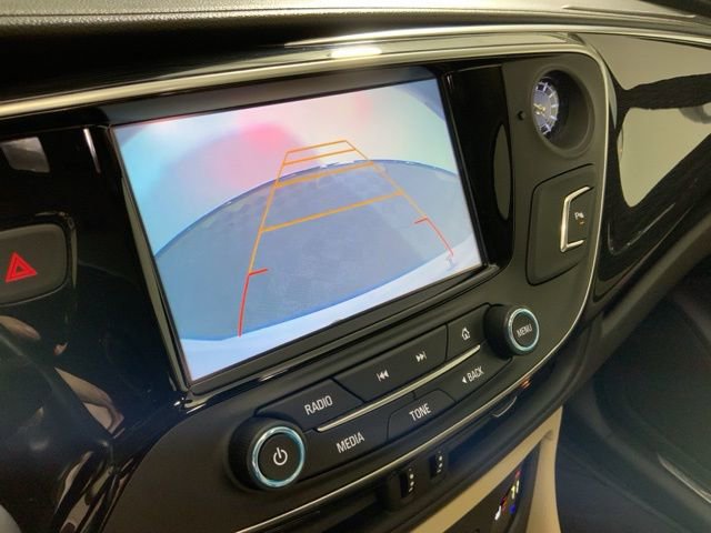 Used 2018 Buick Envision Essence image 22