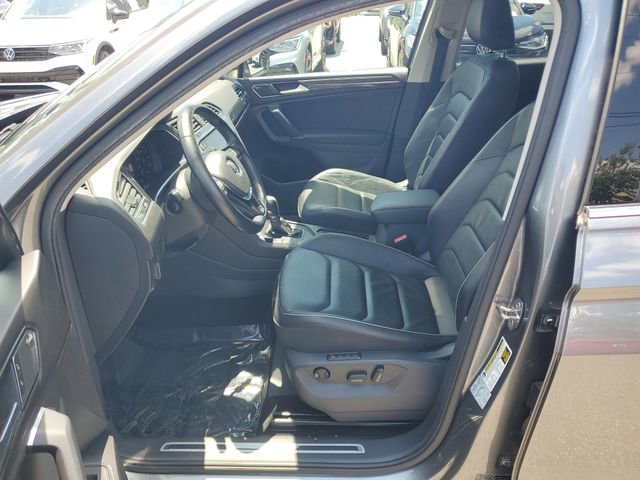 Used 2018 Volkswagen Tiguan SEL Premium FWD image 20