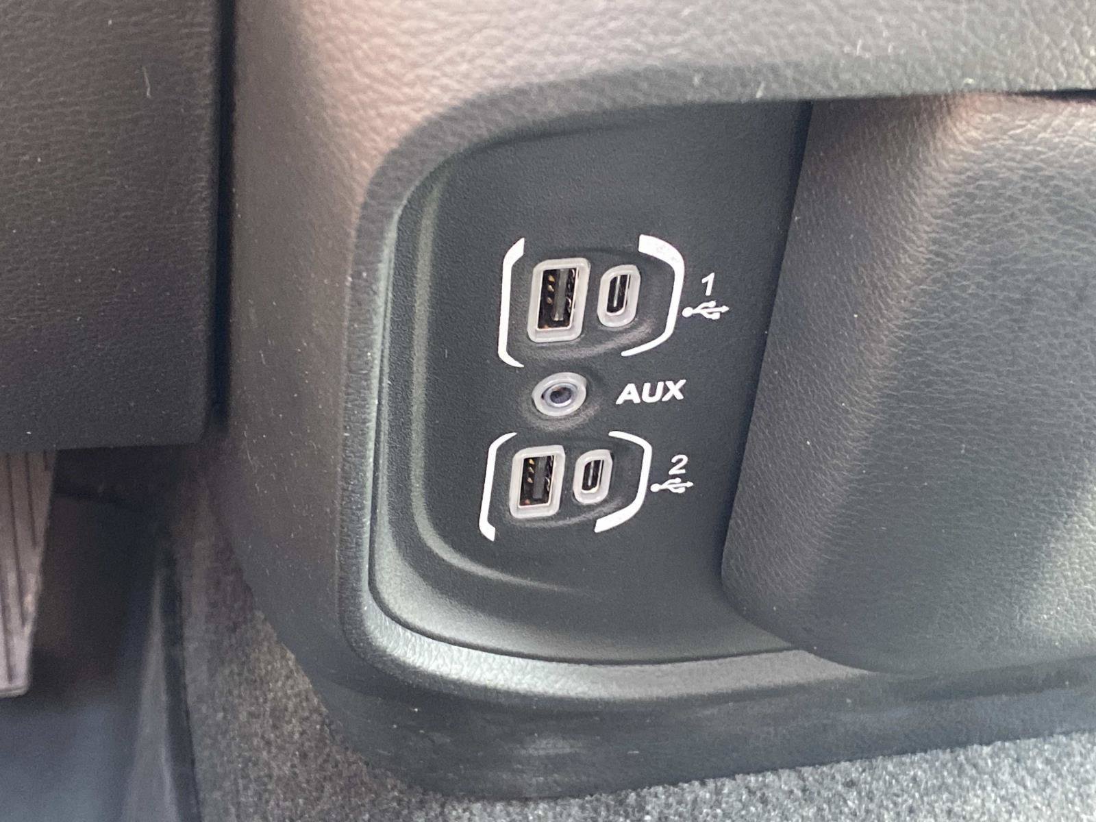 Used 2023 RAM 1500 Big Horn AWD/4WD image 42