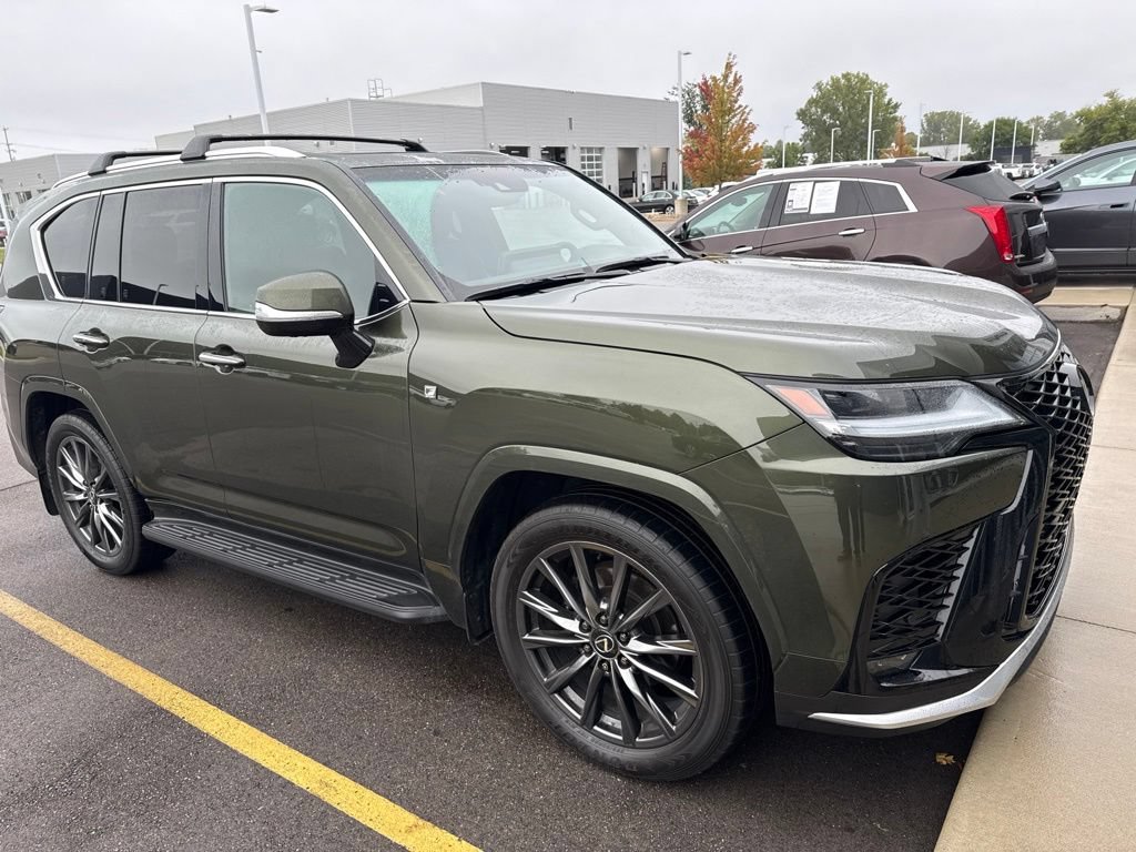 Used 2024 Lexus LX 600 F Sport AWD/4WD image 3