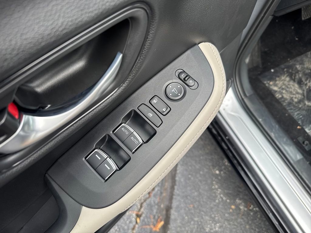 New 2026 Honda HR-V EX-L image 25