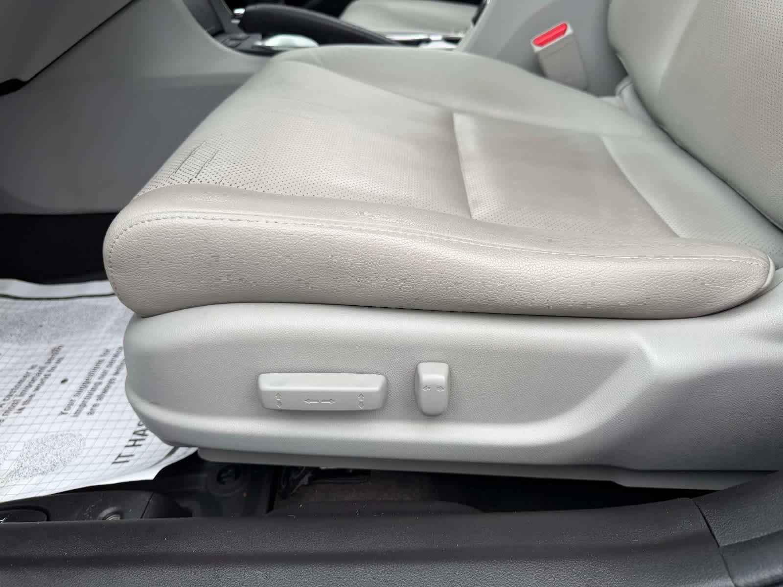 Used 2016 Acura ILX FWD image 16