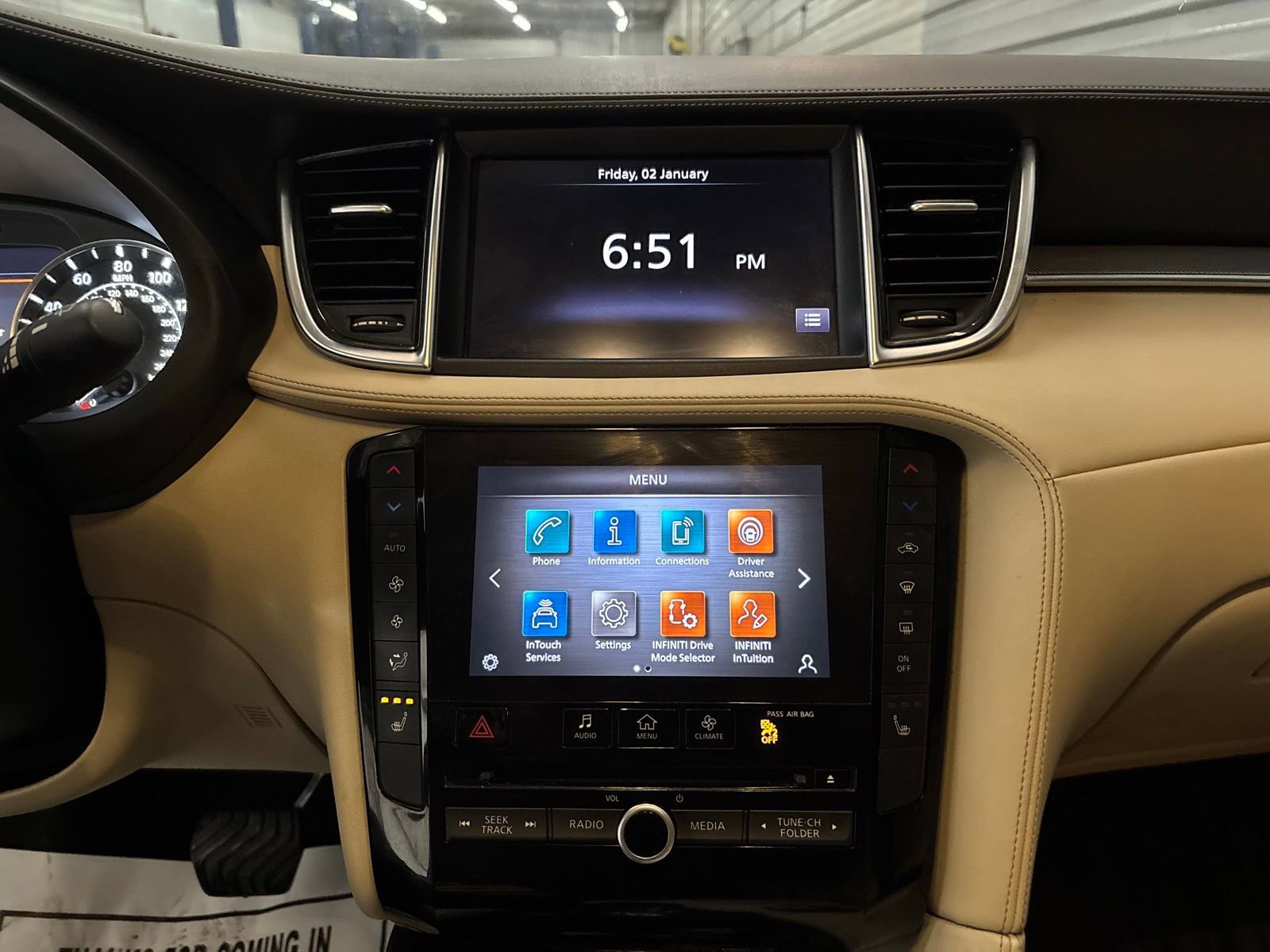 Used 2021 INFINITI QX50 Luxe image 20