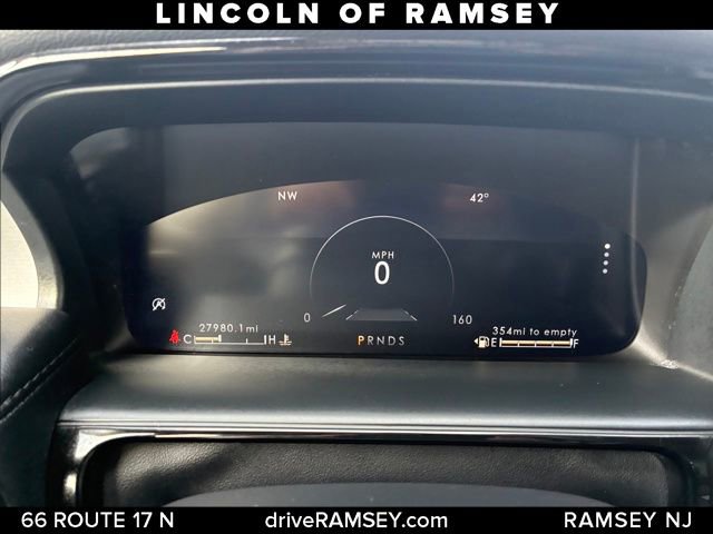 Used 2023 Lincoln Nautilus Standard image 15