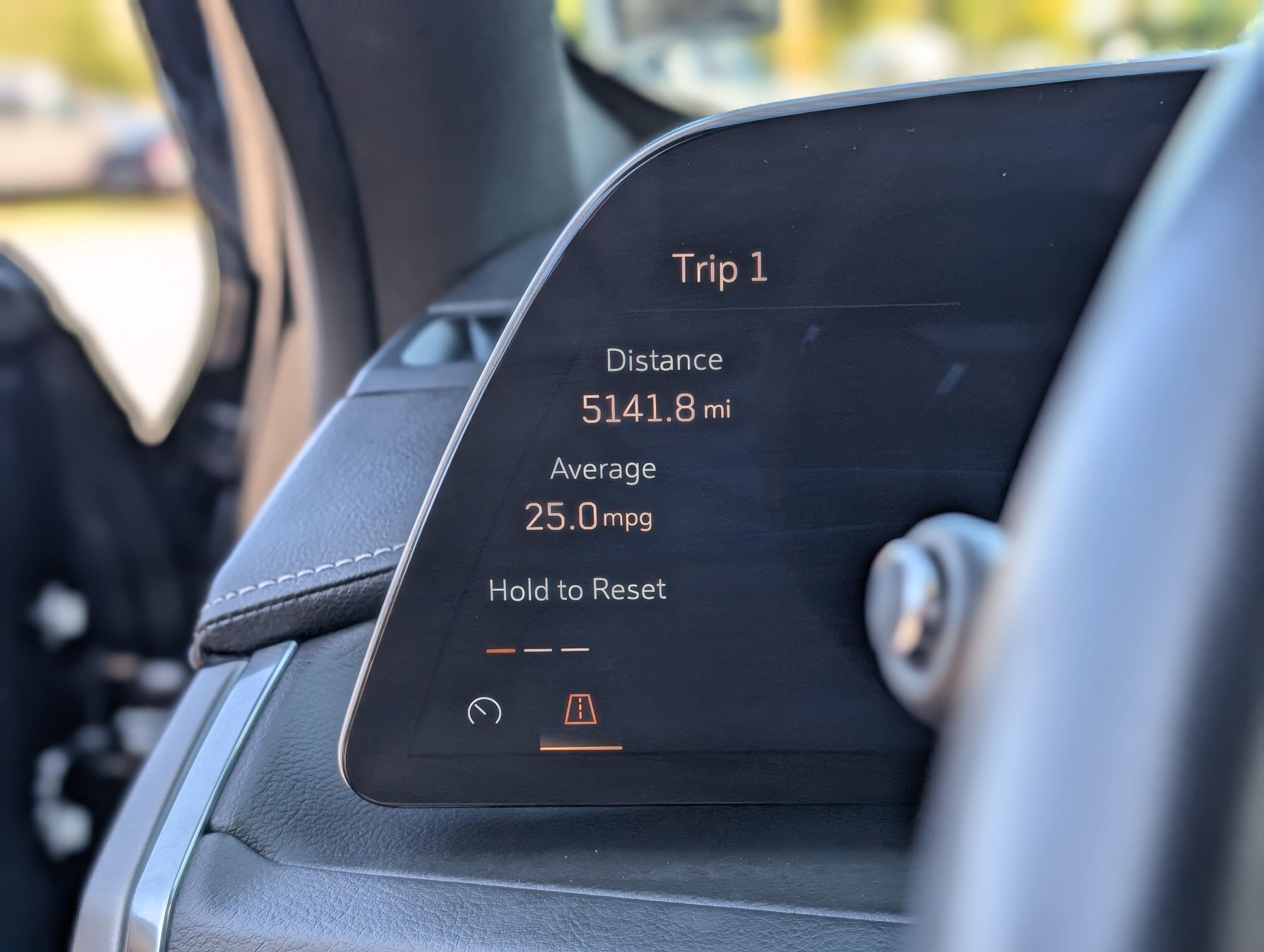 Used 2024 Cadillac XT4 Premium Luxury image 17