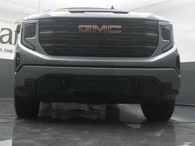 Used 2023 GMC Sierra 1500 Pro w/ Graphite Edition image 4