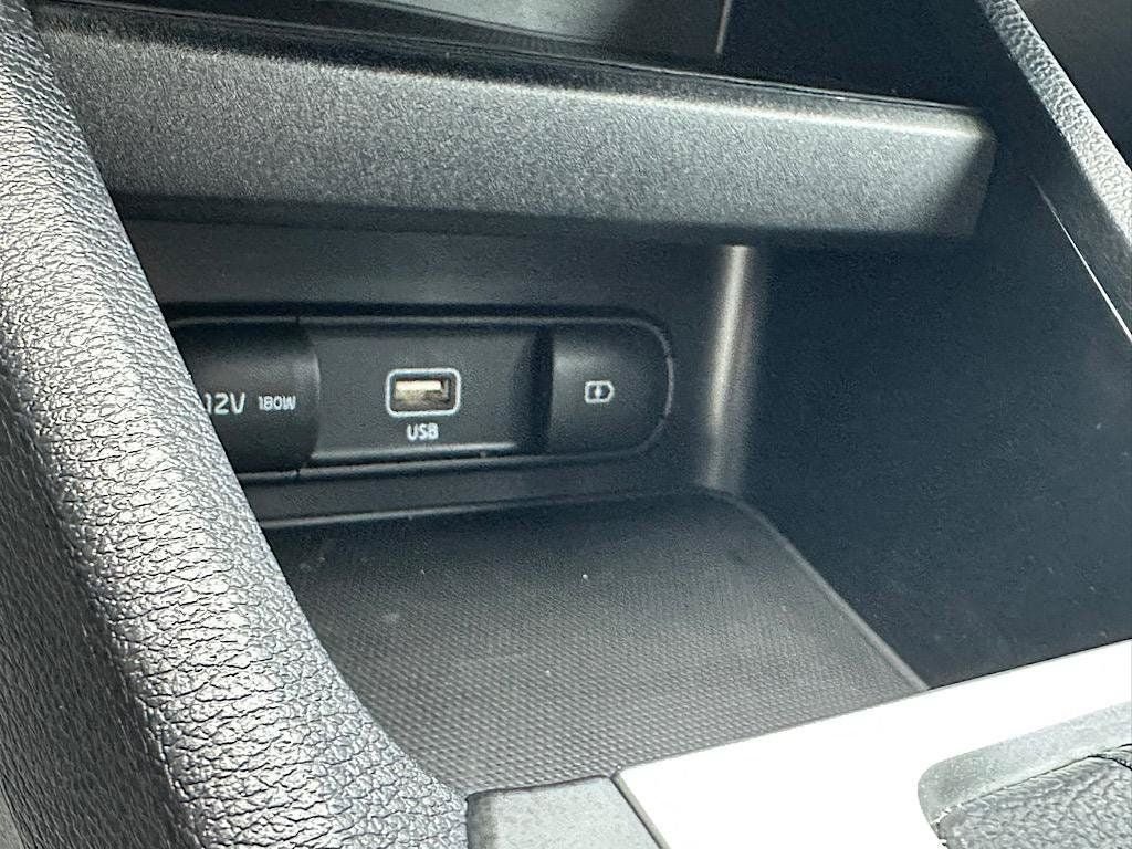 Used 2024 Kia Forte LXS FWD image 25