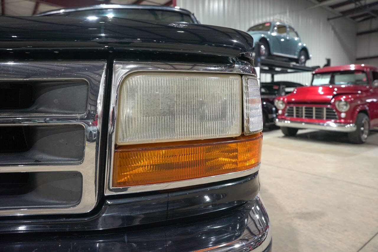 Used 1996 Ford Bronco XLT image 39