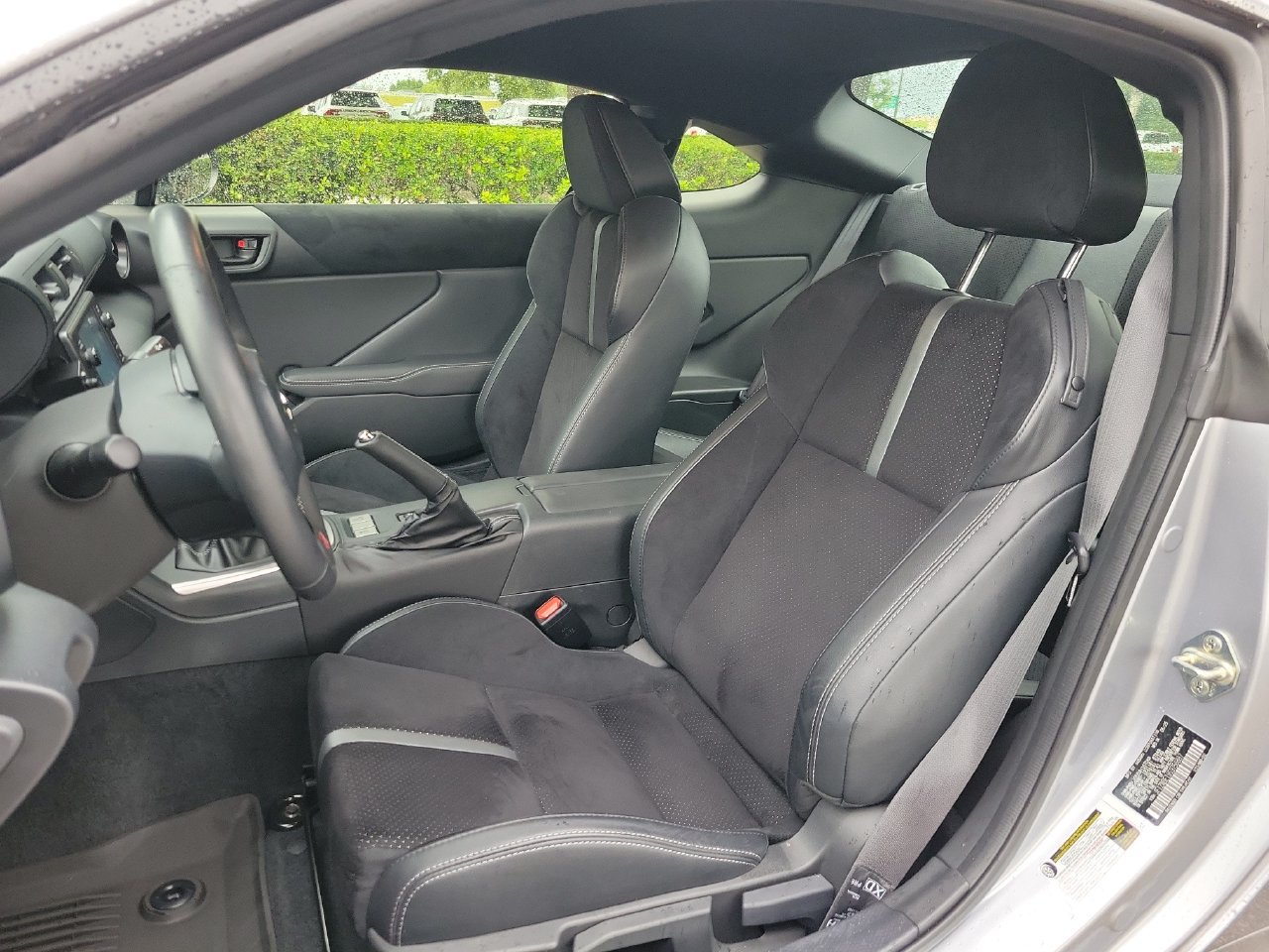 Used 2025 Toyota GR86 Premium RWD image 11