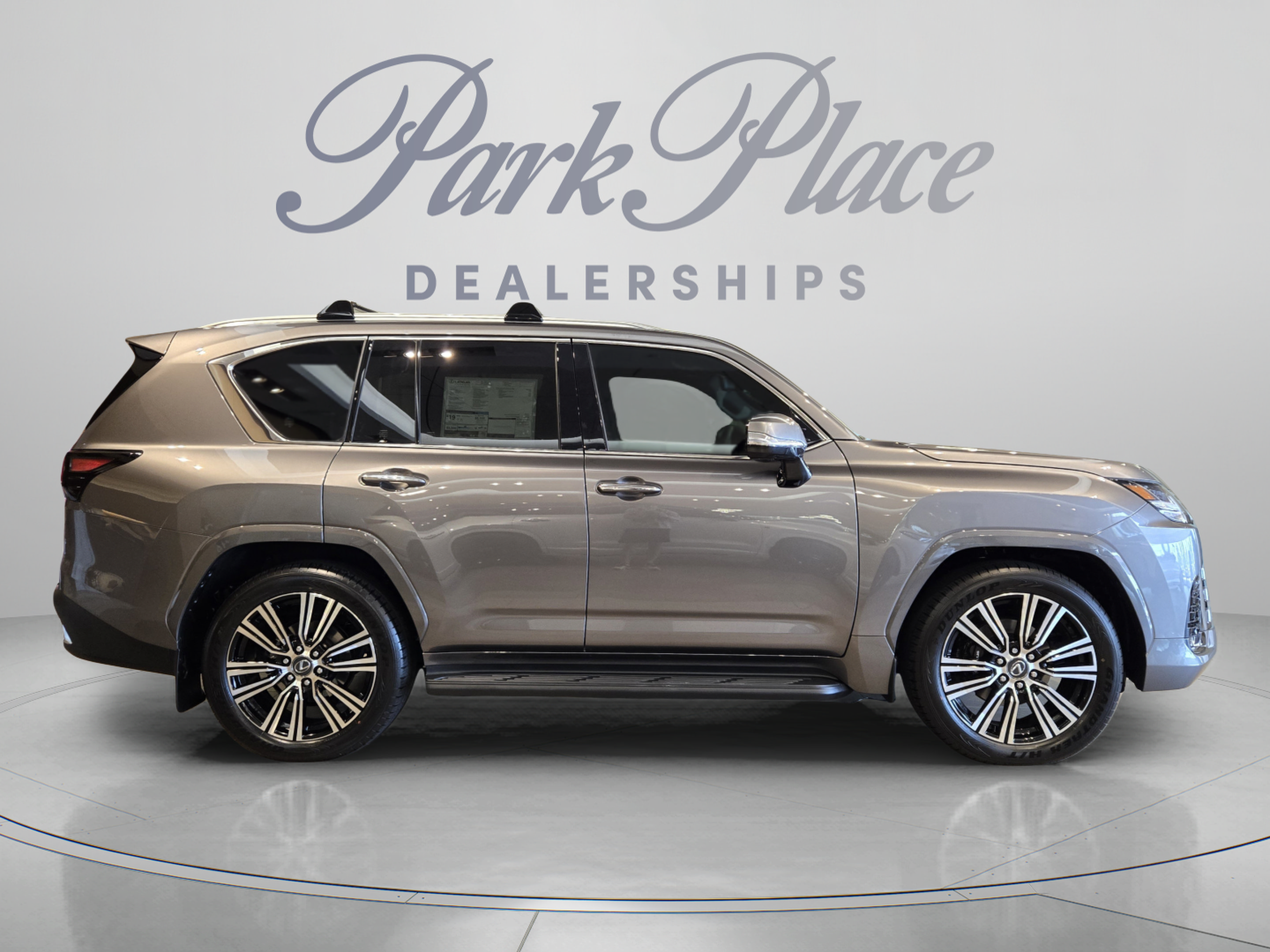 New 2026 Lexus LX 600 4WD w/ Luxury Package image 3