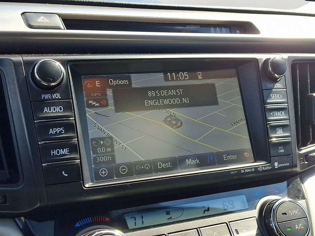 Used 2018 Toyota RAV4 Limited w/ All Weather Liner Package image 18