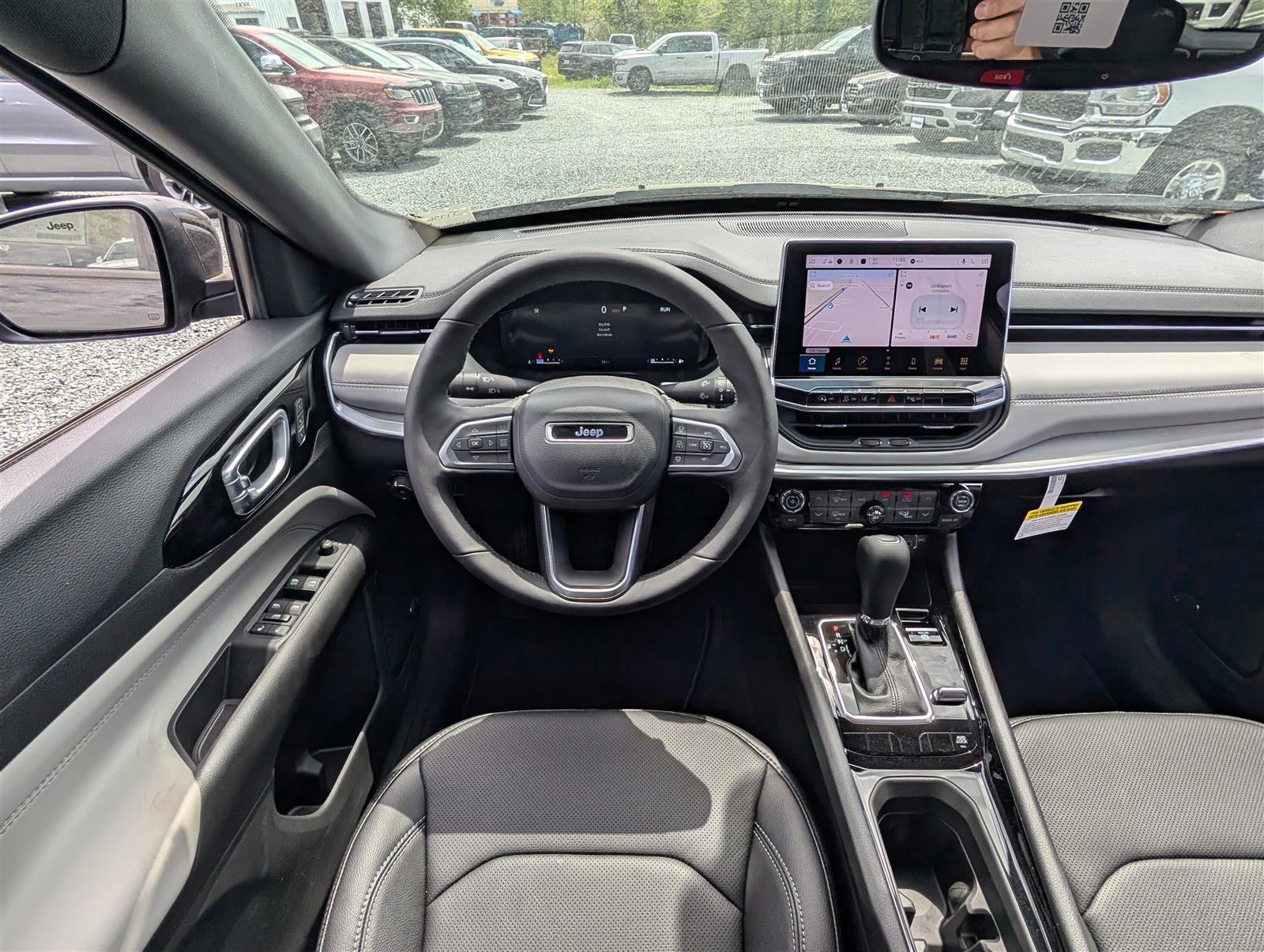 New 2025 Jeep Compass Limited w/ Elite Group AWD/4WD image 12