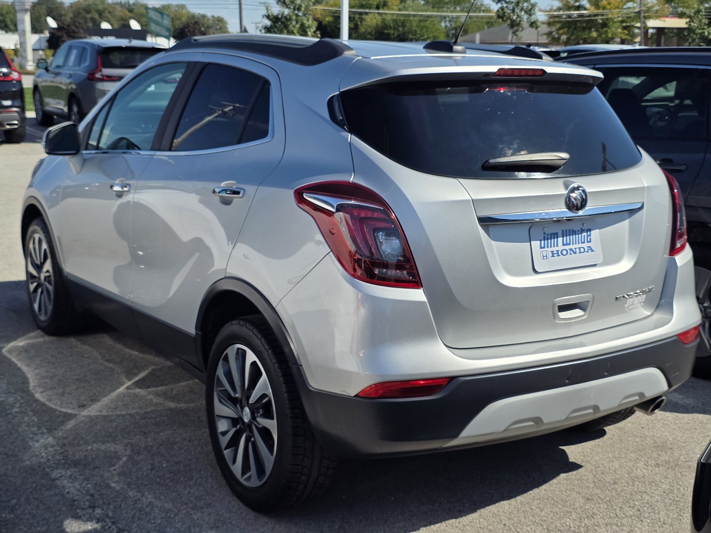 Used 2019 Buick Encore Essence FWD image 5