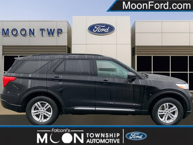Used 2023 Ford Explorer XLT w/ Class IV Trailer Tow Package