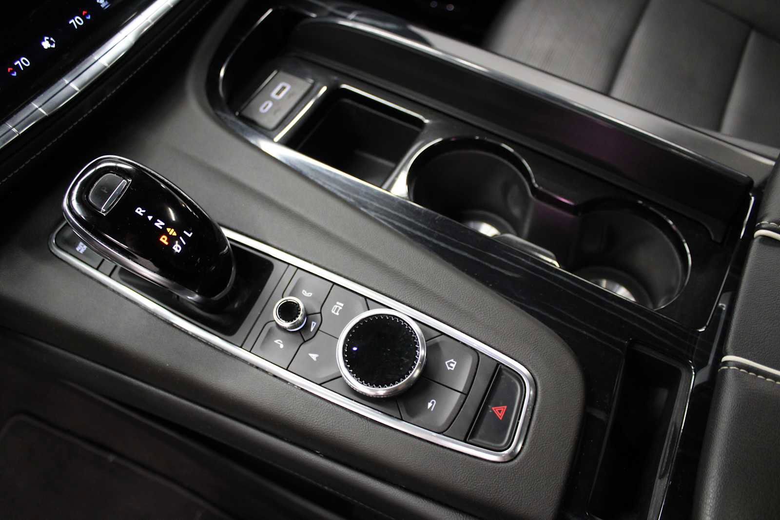 Certified 2024 Cadillac Escalade Sport w/ LPO, ONYX Package image 49