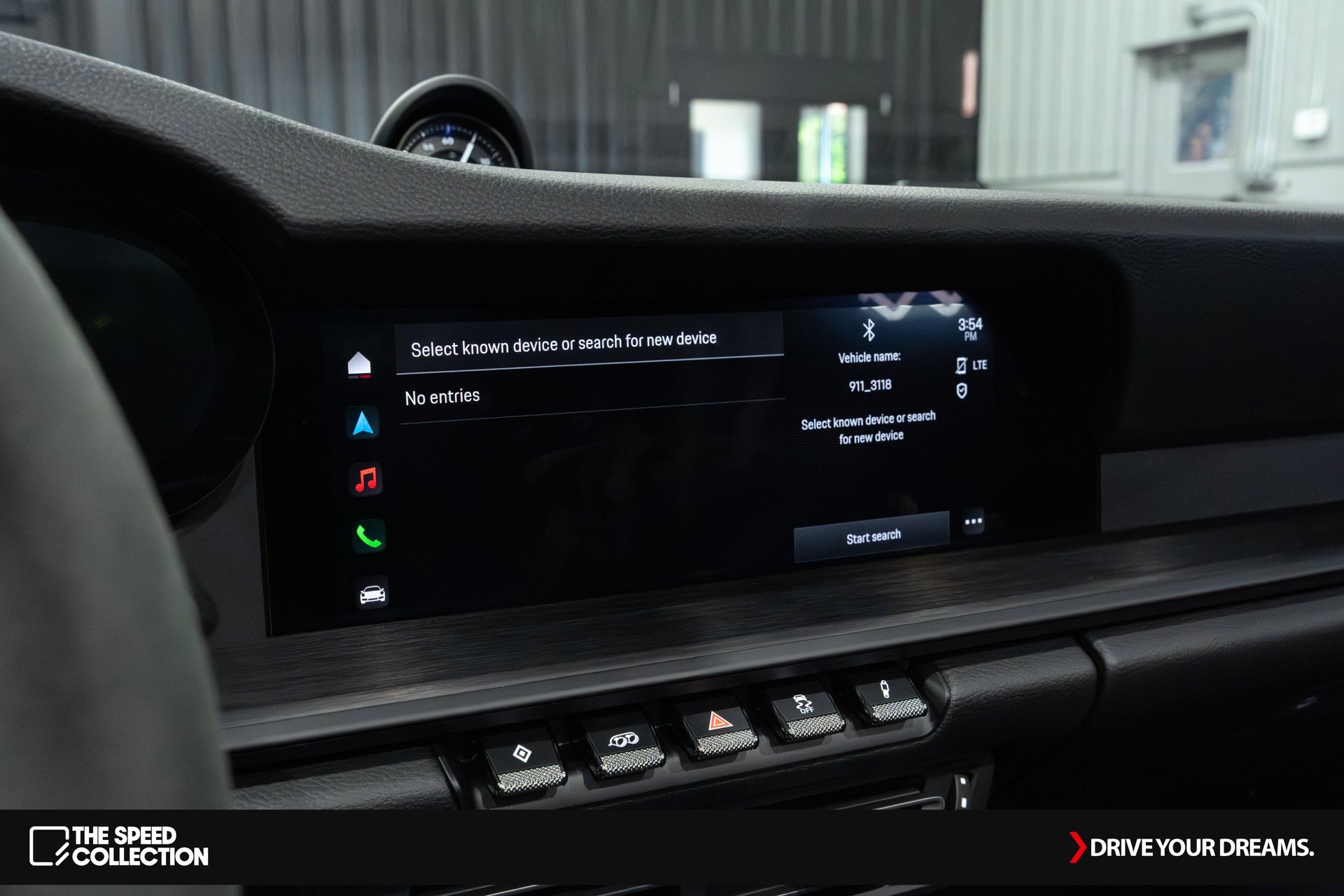 Used 2024 Porsche 911 Targa 4 GTS w/ Premium Package image 52