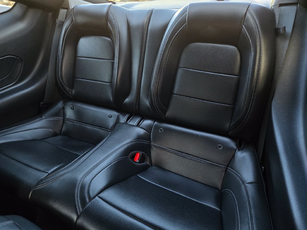 Used 2025 Ford Mustang GT Premium RWD image 13
