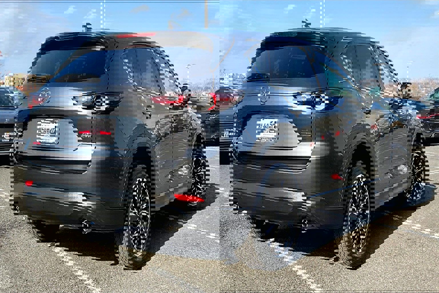 Used 2023 MAZDA CX-5 AWD 2.5 S w/ Premium Package image 12