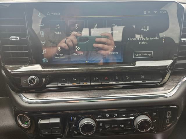 Used 2023 Chevrolet Silverado 1500 LTZ w/ Technology Package image 18