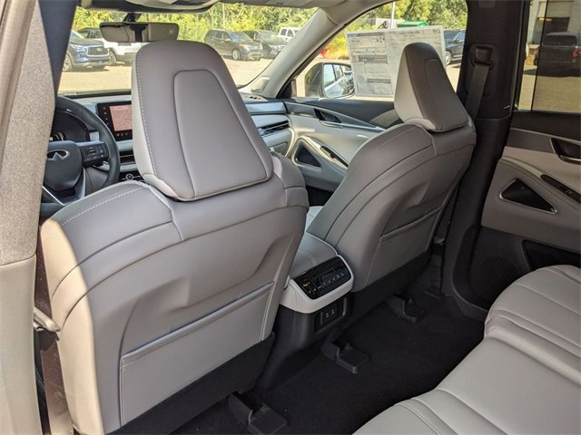 New 2026 INFINITI QX60 Luxe w/ Cargo Package image 28