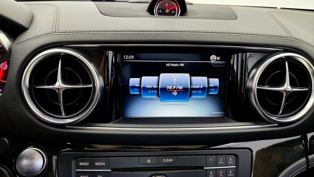 Used 2018 Mercedes-Benz SL 450 w/ Premium I Package image 18