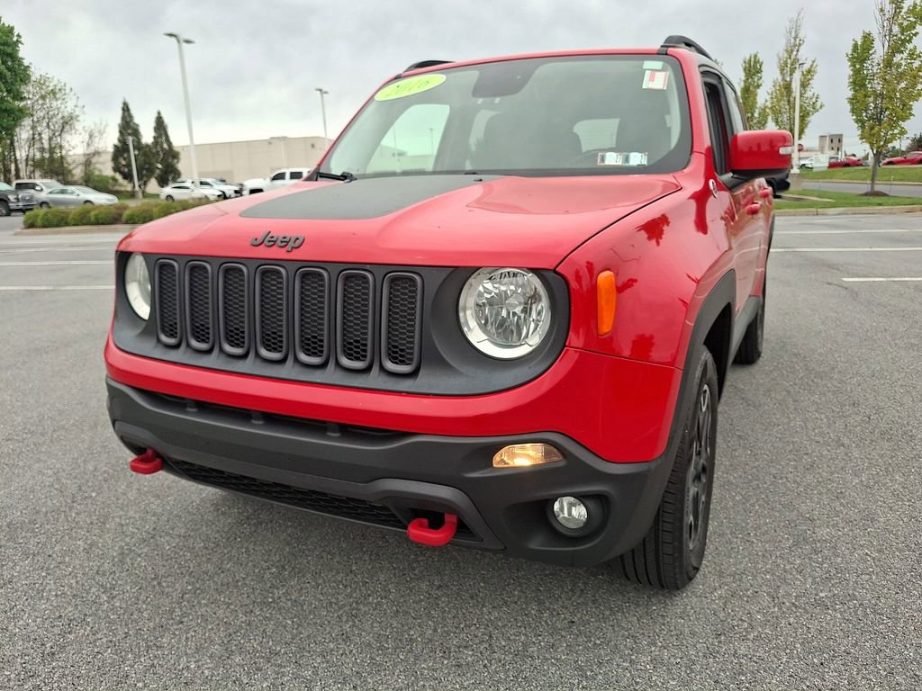 Used 2016 Jeep Renegade Trailhawk AWD/4WD image 4