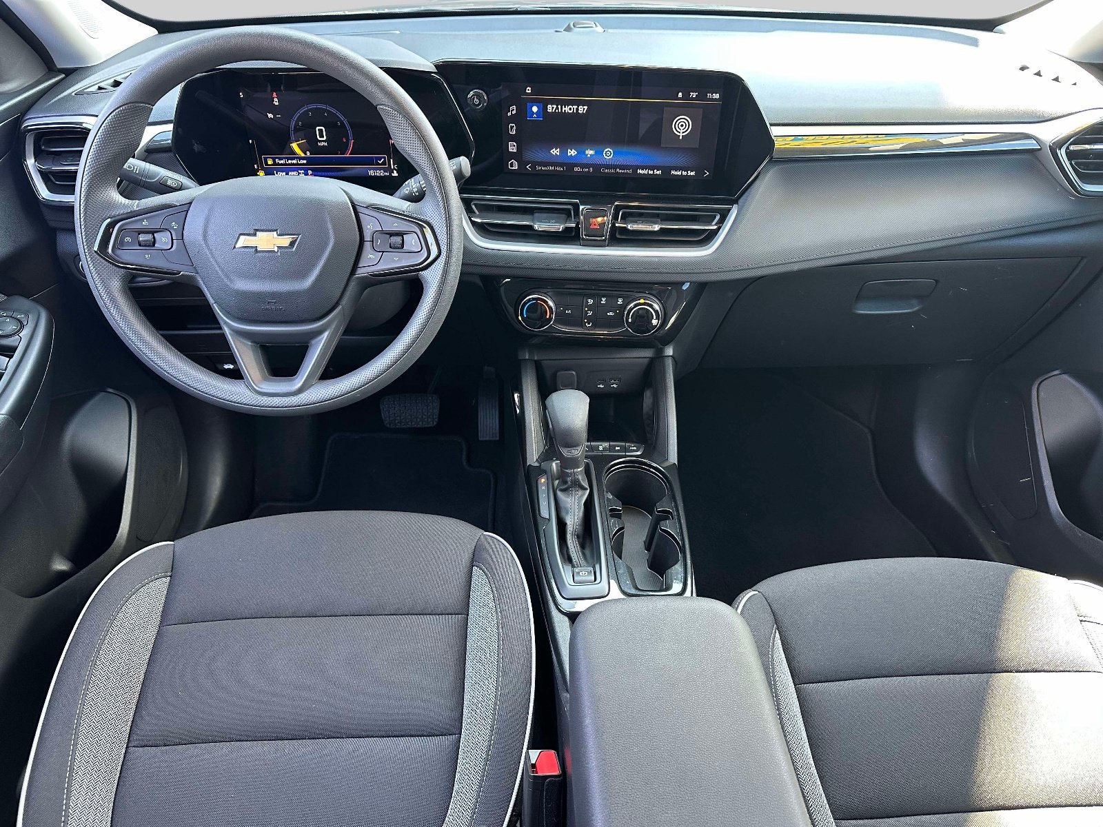 Used 2026 Chevrolet TrailBlazer LT AWD/4WD image 10
