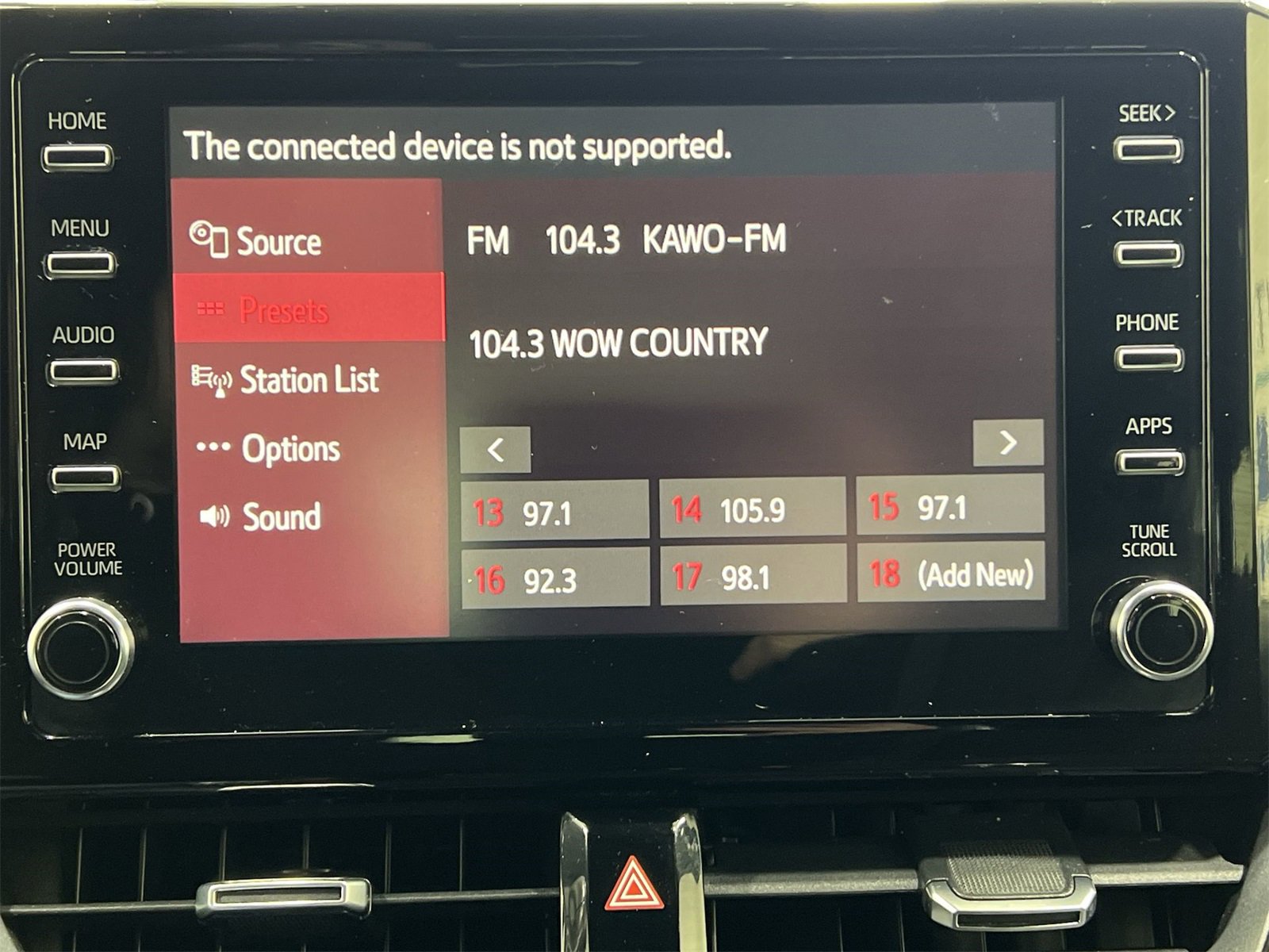 Used 2019 Toyota Corolla SE image 16