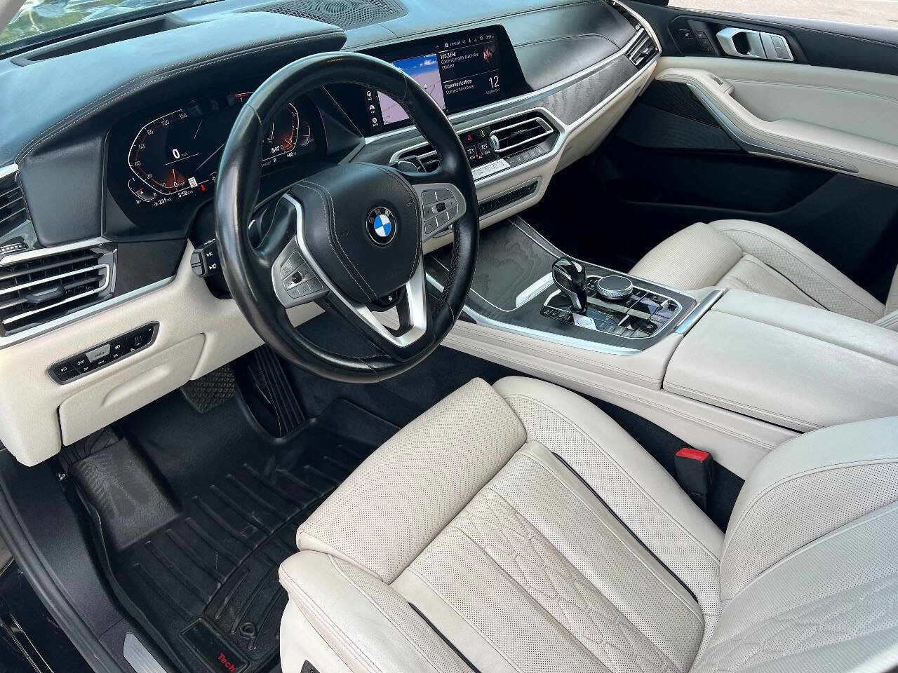 Used 2019 BMW X7 xDrive40i w/ Premium Package image 16
