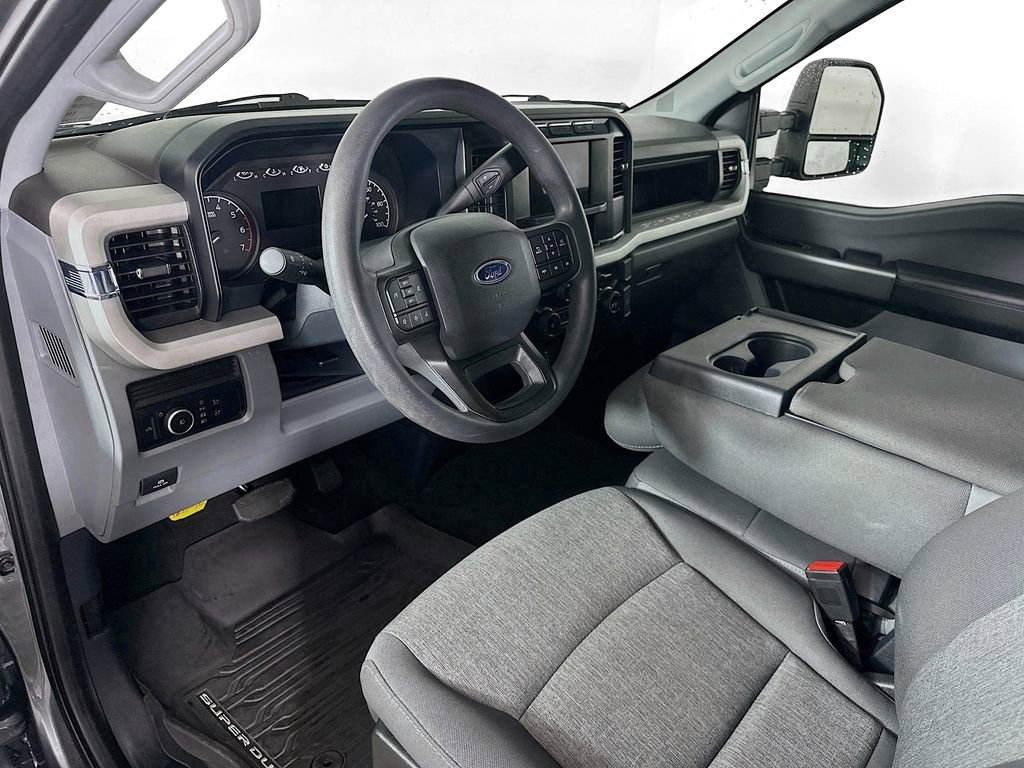 Used 2024 Ford F250 XL w/ STX Appearance Package AWD/4WD image 30