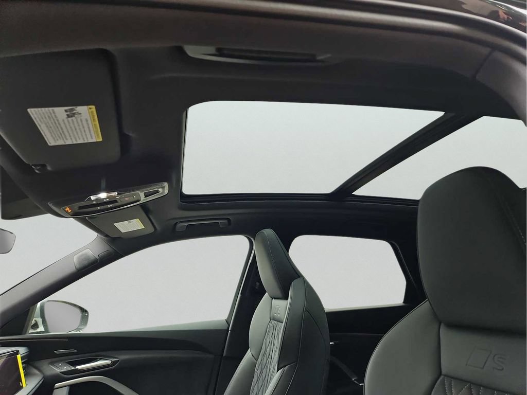 New 2026 Audi SQ5 Premium Plus AWD/4WD image 10