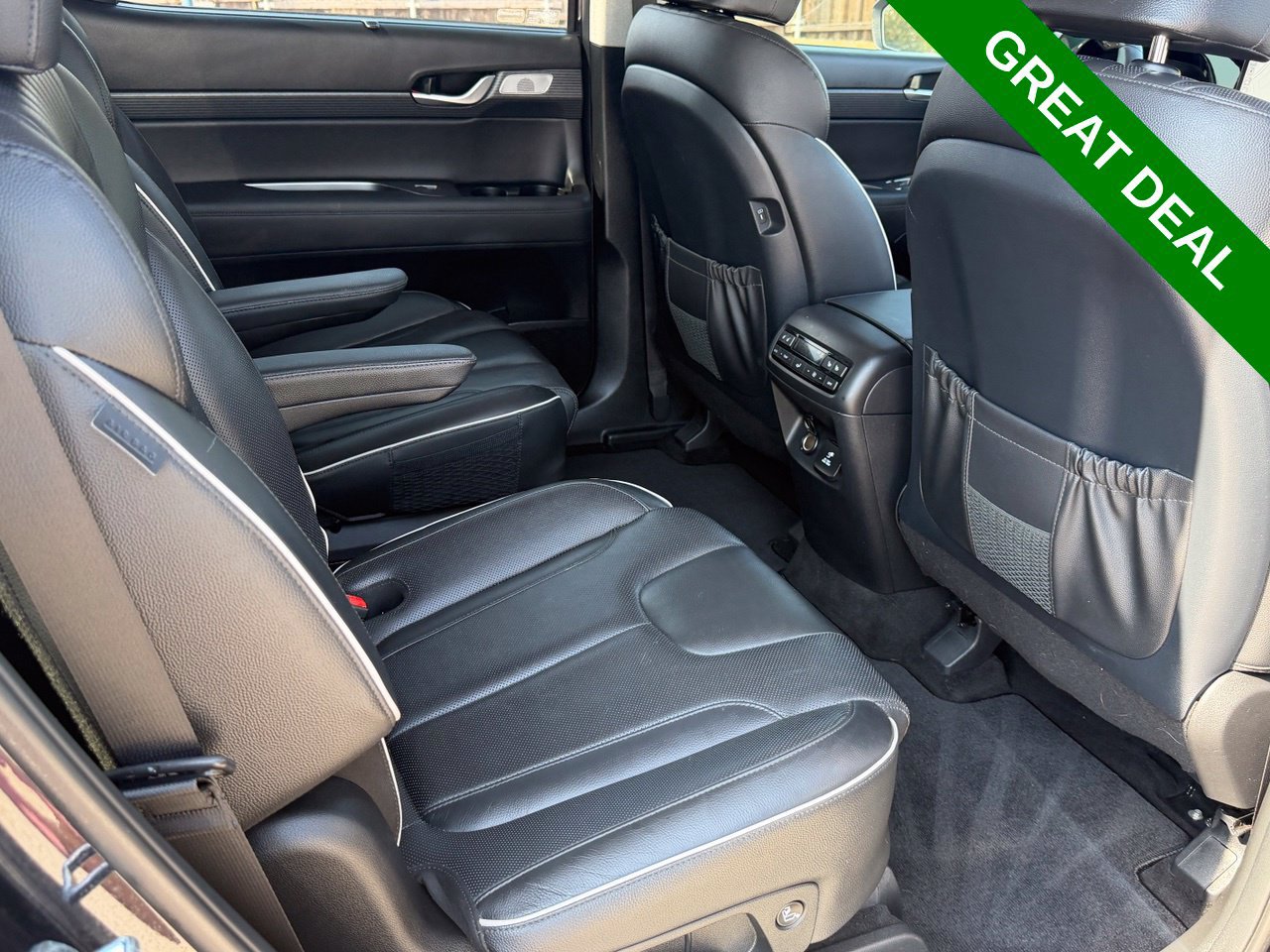 Used 2023 Hyundai Palisade Limited FWD image 16
