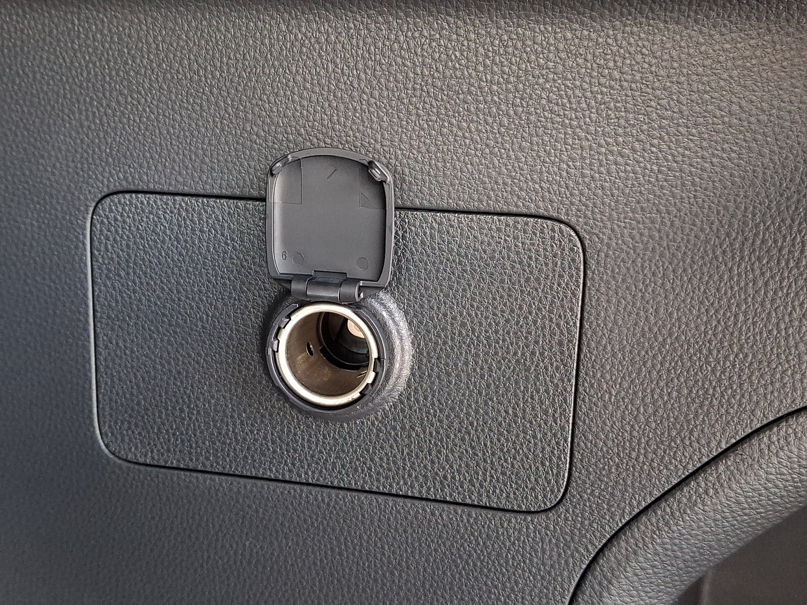 Used 2026 Toyota RAV4 LE FWD image 29